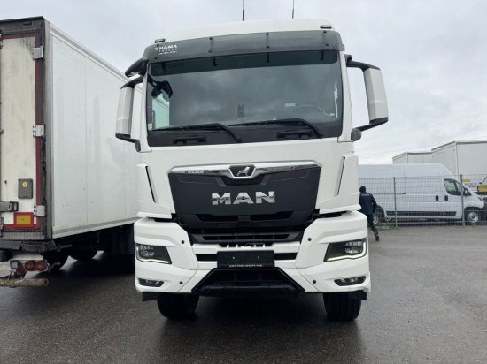 MAN TGS 33.510 BL 6x4, Intarder, Holztransporter, LIV 120Z - Camião de transporte de madeira, Camião grua: foto 2 MAN TGS 33.510 BL 6x4, Intarder, Holztransporter, LIV 120Z - Camião de transporte de madeira, Camião grua: foto 2