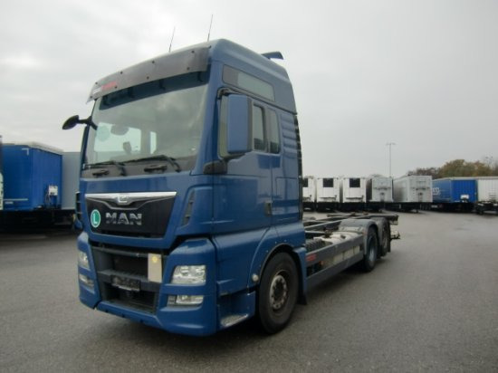 MAN TGX 26.440 BDF, XXL, Retarder, Automatik, E6, Liftachse, - Camião transportador de contêineres/ Caixa móvel: foto 1 MAN TGX 26.440 BDF, XXL, Retarder, Automatik, E6, Liftachse, - Camião transportador de contêineres/ Caixa móvel: foto 1