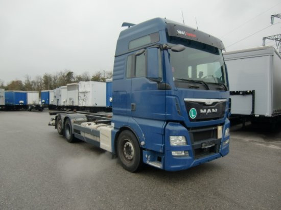 MAN TGX 26.440 BDF, XXL, Retarder, Automatik, E6, Liftachse, - Camião transportador de contêineres/ Caixa móvel: foto 3 MAN TGX 26.440 BDF, XXL, Retarder, Automatik, E6, Liftachse, - Camião transportador de contêineres/ Caixa móvel: foto 3