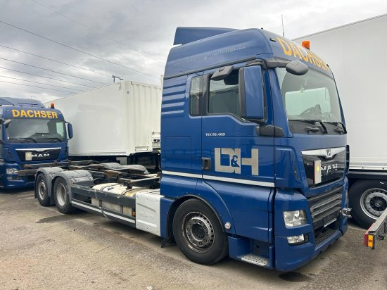 MAN TGX 26.440 XLX 6x2 Liftachse, Euro 6, Motorschaden, engine damage! - Camião transportador de contêineres/ Caixa móvel: foto 1 MAN TGX 26.440 XLX 6x2 Liftachse, Euro 6, Motorschaden, engine damage! - Camião transportador de contêineres/ Caixa móvel: foto 1