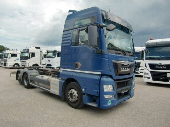 MAN TGX 26.440 XXL 6x2 Liftachse Euro 6 - Camião transportador de contêineres/ Caixa móvel: foto 3 MAN TGX 26.440 XXL 6x2 Liftachse Euro 6 - Camião transportador de contêineres/ Caixa móvel: foto 3
