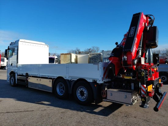 MAN TGX 26.510 LL Pritsche, Fassi F545RA.2.28XE, Containerverschlüsse, - Camião de caixa aberta/ Plataforma, Camião grua: foto 4 MAN TGX 26.510 LL Pritsche, Fassi F545RA.2.28XE, Containerverschlüsse, - Camião de caixa aberta/ Plataforma, Camião grua: foto 4