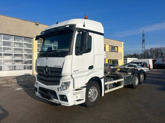 Camião polibenne Mercedes-Benz Actros 2545L 6x2 Hyva Abroller, E6 ,Retarder, Lenk-Liftachse,: foto 1