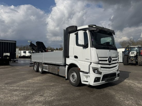 Mercedes-Benz Actros 2653, Retarder, Pritsche, Hiab Hipro 232 ES5 - Camião de caixa aberta/ Plataforma, Camião grua: foto 1 Mercedes-Benz Actros 2653, Retarder, Pritsche, Hiab Hipro 232 ES5 - Camião de caixa aberta/ Plataforma, Camião grua: foto 1