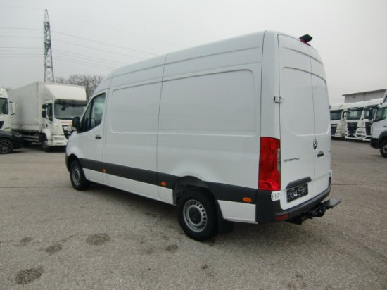 Mercedes-Benz Sprinter 319 CDI Standard, el.Schiebetür ,Exportpreis ohne Nova - Furgão: foto 4 Mercedes-Benz Sprinter 319 CDI Standard, el.Schiebetür ,Exportpreis ohne Nova - Furgão: foto 4