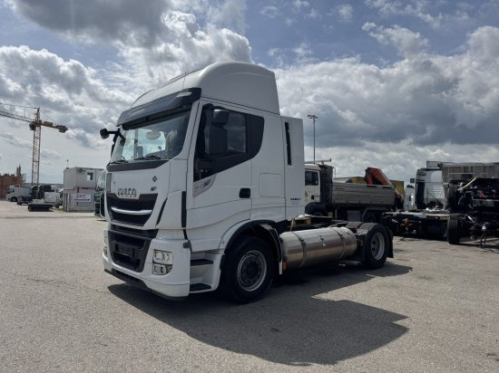 Iveco Stralis 460 Gas, 2 LNG-Tanks, Retarder, - Tractor: foto 1 Iveco Stralis 460 Gas, 2 LNG-Tanks, Retarder, - Tractor: foto 1