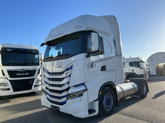 Iveco Stralis 460 Gas, 2 LNG-Tanks, Retarder, Leder - Tractor: foto 1 Iveco Stralis 460 Gas, 2 LNG-Tanks, Retarder, Leder - Tractor: foto 1