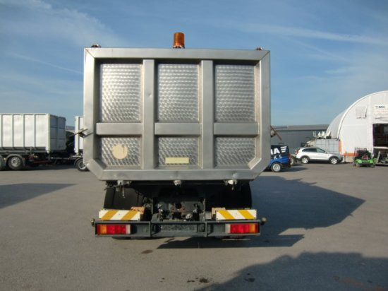 MAN 19.342 Tierkörperverwertung Sonderaufbau, Blattgefedert - Veículo municipal/ Especial, Camião: foto 5 MAN 19.342 Tierkörperverwertung Sonderaufbau, Blattgefedert - Veículo municipal/ Especial, Camião: foto 5