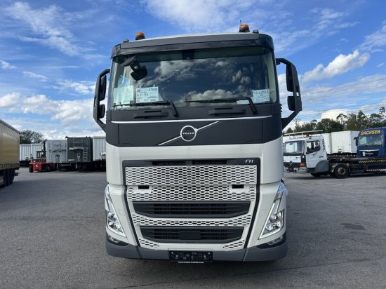 Volvo FH 500 3-Seiten Meiller Kipper mit Palfinger PK22002EH, Retarder, - Camião basculante: foto 2 Volvo FH 500 3-Seiten Meiller Kipper mit Palfinger PK22002EH, Retarder, - Camião basculante: foto 2