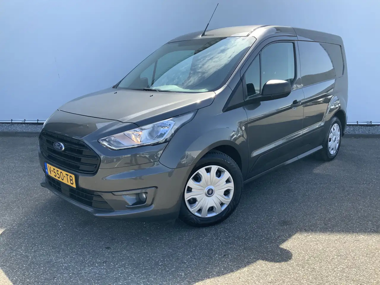 Ford Transit Connect 1.5 EcoBlue L1 Trend Airco Cruise 3 Zits Trekhaak - Furgão compacto: foto 1 Ford Transit Connect 1.5 EcoBlue L1 Trend Airco Cruise 3 Zits Trekhaak - Furgão compacto: foto 1