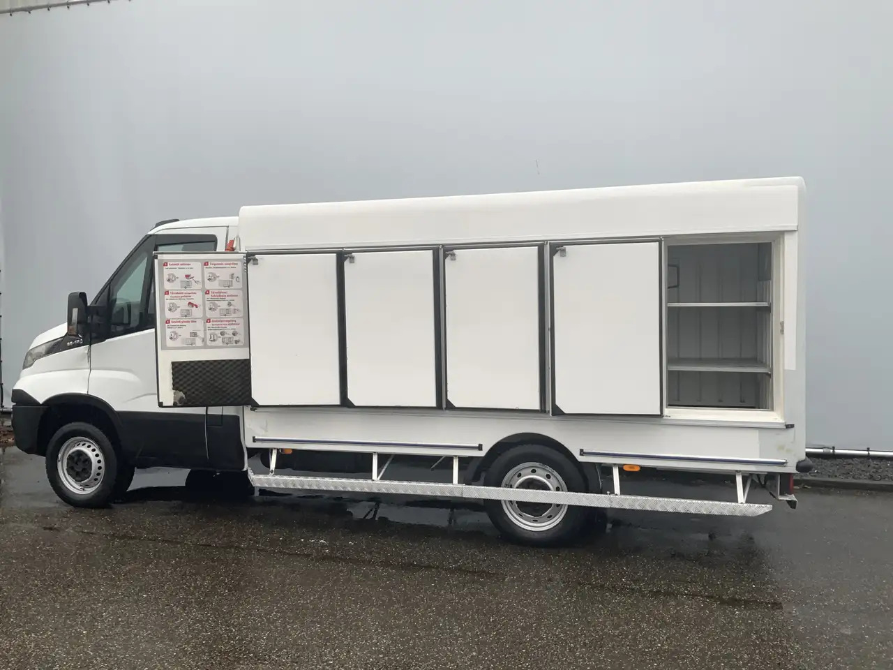 Locação financeira de Iveco Daily 35S12 2.3 345 VriesAuto 10 deuren _40 gr onder 0, Iveco Daily 35S12 2.3 345 VriesAuto 10 deuren _40 gr onder 0,: foto 10