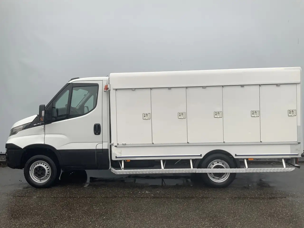 Locação financeira de Iveco Daily 35S12 2.3 345 VriesAuto 10 deuren _40 gr onder 0, Iveco Daily 35S12 2.3 345 VriesAuto 10 deuren _40 gr onder 0,: foto 18