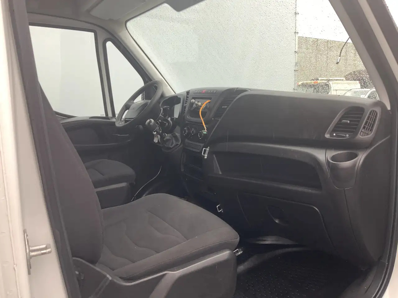 Locação financeira de Iveco Daily 35S12 2.3 345 VriesAuto 10 deuren _40 gr onder 0, Iveco Daily 35S12 2.3 345 VriesAuto 10 deuren _40 gr onder 0,: foto 13