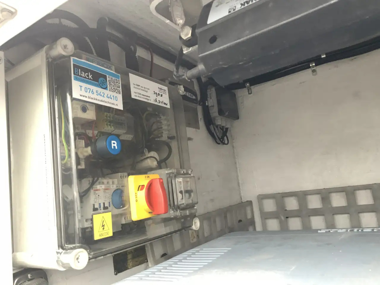 Locação financeira de Iveco Daily 35S12 2.3 345 VriesAuto 10 deuren _40 gr onder 0, Iveco Daily 35S12 2.3 345 VriesAuto 10 deuren _40 gr onder 0,: foto 11