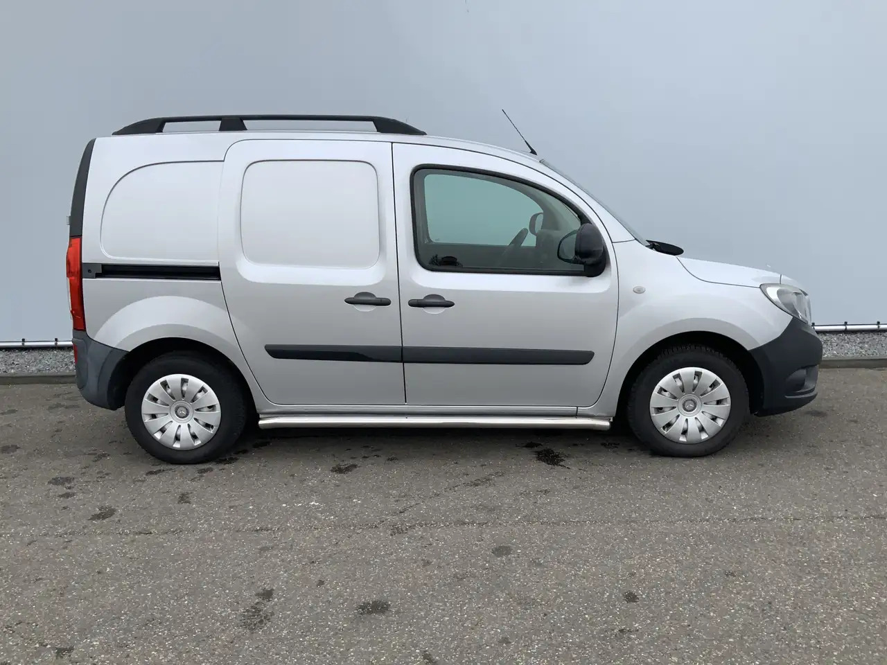 Furgão compacto Mercedes-Benz Citan 109 CDI BlueEFFICIENCY Business Ambition Airco Tre: foto 15