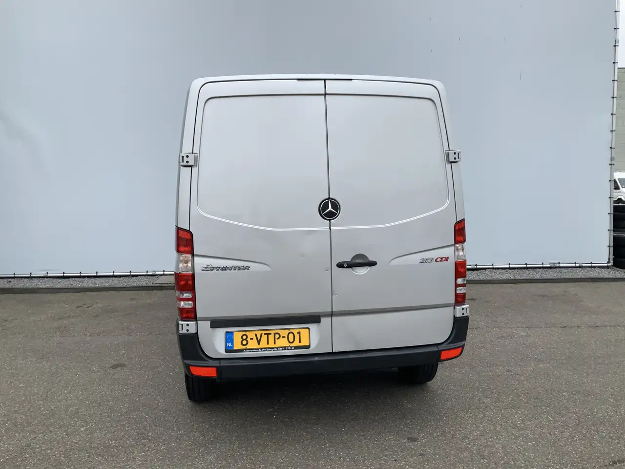 Mercedes-Benz Sprinter 213 2.2 CDI 325 L1H1 Airco Cruise Euro 4 - Furgão: foto 2 Mercedes-Benz Sprinter 213 2.2 CDI 325 L1H1 Airco Cruise Euro 4 - Furgão: foto 2