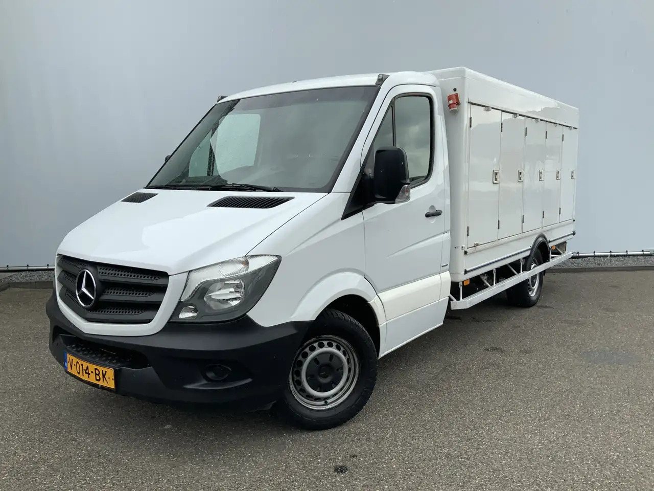 Mercedes-Benz Sprinter 311 2.2 CDI 366 40 gr _0 ijswagen 10 Deuren Euro 6 - Carrinha de contentor: foto 1 Mercedes-Benz Sprinter 311 2.2 CDI 366 40 gr _0 ijswagen 10 Deuren Euro 6 - Carrinha de contentor: foto 1