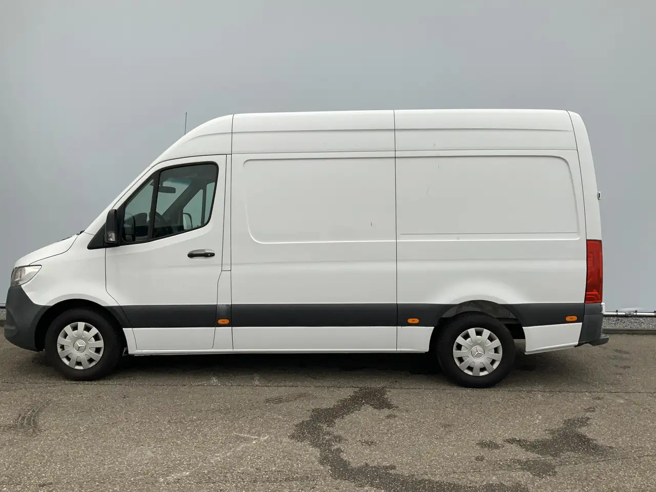 Mercedes-Benz Sprinter 314 2.2 CDI L2H1 EURO VI-D Airco Camera 3 Zits Ext - Furgão: foto 4 Mercedes-Benz Sprinter 314 2.2 CDI L2H1 EURO VI-D Airco Camera 3 Zits Ext - Furgão: foto 4