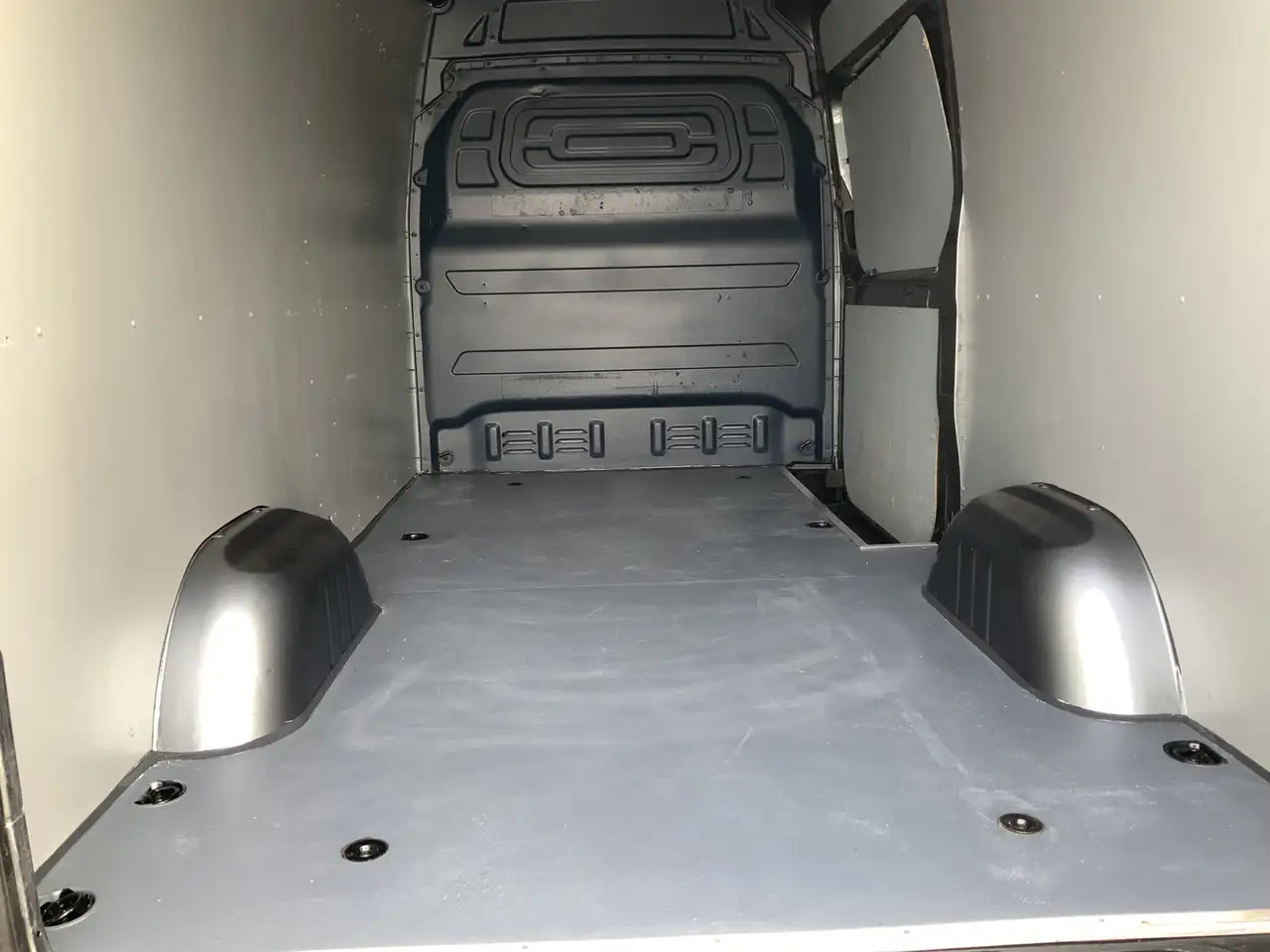 Mercedes-Benz Sprinter 319 3.0 cdi Autom.L2H2 Airco Cruise 3 Zits MBux 10 - Furgão: foto 3 Mercedes-Benz Sprinter 319 3.0 cdi Autom.L2H2 Airco Cruise 3 Zits MBux 10 - Furgão: foto 3