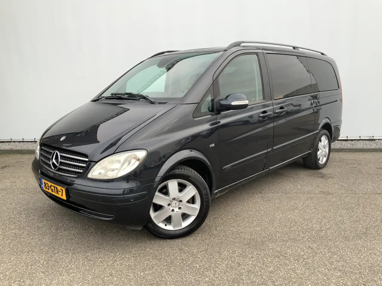 Mercedes-Benz Viano 3.0 CDI Ambiente Lang Automaat Airco Cruis 8 Pers, - Furgão de passageiros: foto 1 Mercedes-Benz Viano 3.0 CDI Ambiente Lang Automaat Airco Cruis 8 Pers, - Furgão de passageiros: foto 1