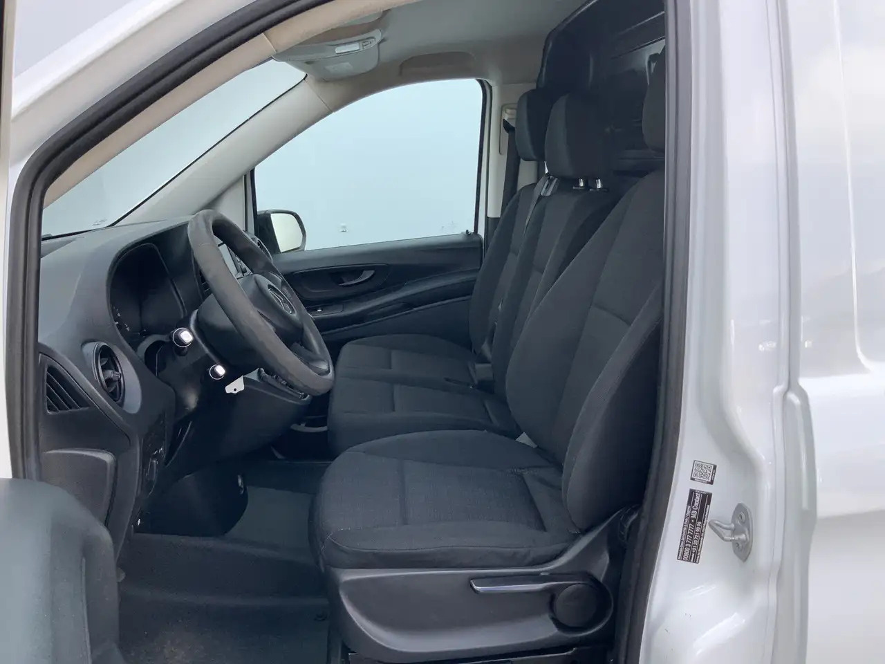 Mercedes-Benz Vito 111 CDI Functional Extra Lang Airco Cruise Camera - Furgão: foto 4 Mercedes-Benz Vito 111 CDI Functional Extra Lang Airco Cruise Camera - Furgão: foto 4