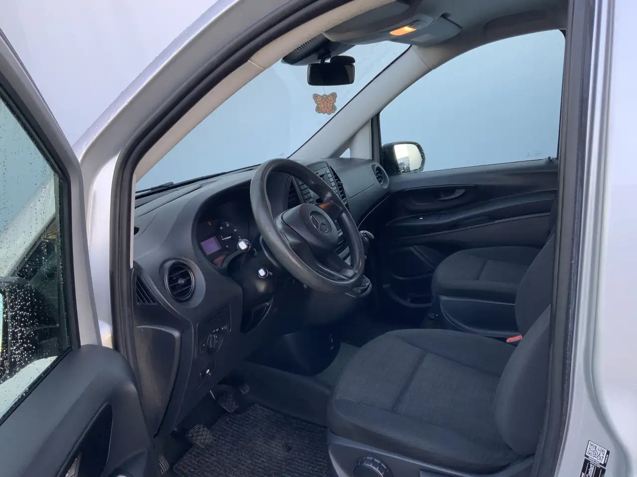 Mercedes-Benz Vito 114 CDI Airco Cruise Euro 5 - Furgão: foto 3 Mercedes-Benz Vito 114 CDI Airco Cruise Euro 5 - Furgão: foto 3