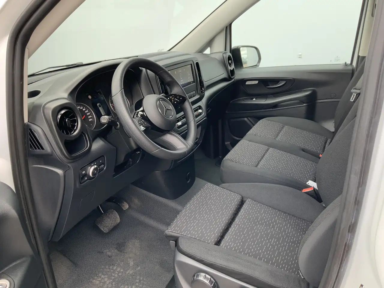 Mercedes-Benz Vito 116 CDI L3 Pro Maxi Automaat 3 Zits Airco Cruise M - Furgão: foto 4 Mercedes-Benz Vito 116 CDI L3 Pro Maxi Automaat 3 Zits Airco Cruise M - Furgão: foto 4