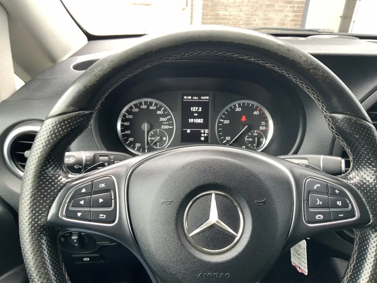 Mercedes-Benz Vito 116 CDI Lang Automaat Airco Cruise Camera Trekhaak - Furgão: foto 4 Mercedes-Benz Vito 116 CDI Lang Automaat Airco Cruise Camera Trekhaak - Furgão: foto 4