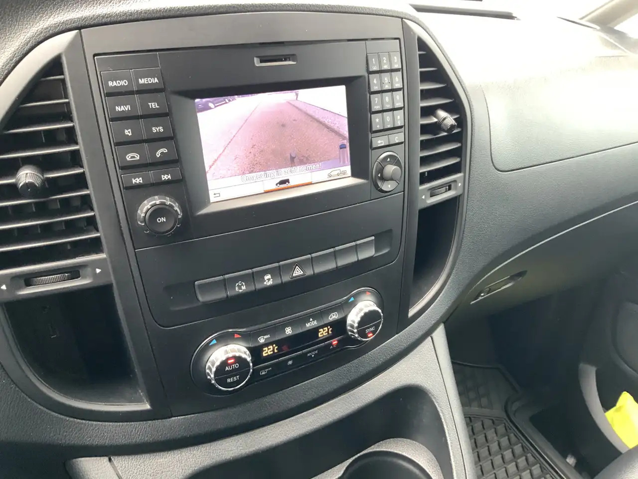 Mercedes-Benz Vito 116 CDI Lang Automaat Airco Cruise Camera Trekhaak - Furgão: foto 3 Mercedes-Benz Vito 116 CDI Lang Automaat Airco Cruise Camera Trekhaak - Furgão: foto 3