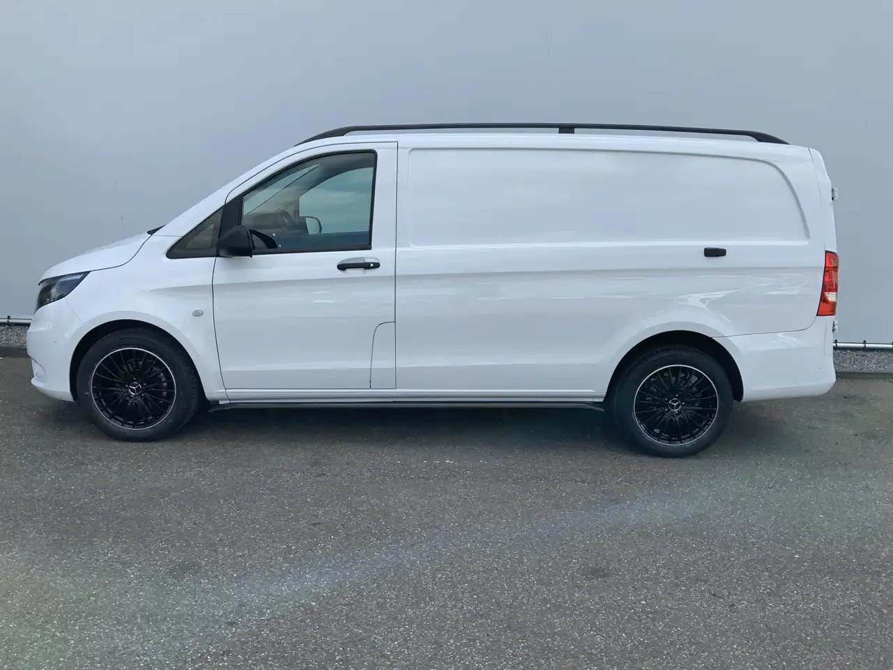 Mercedes-Benz Vito Automaat 116 CDI Lang 2 Airco Cruise 3 Zits Alu Ve - Furgão: foto 3 Mercedes-Benz Vito Automaat 116 CDI Lang 2 Airco Cruise 3 Zits Alu Ve - Furgão: foto 3
