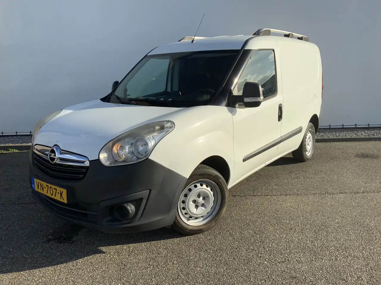 Opel Combo 1.3 CDTi L1H1 ecoFLEX Edition Airco Trekhaak 1000 - Furgão compacto: foto 1 Opel Combo 1.3 CDTi L1H1 ecoFLEX Edition Airco Trekhaak 1000 - Furgão compacto: foto 1