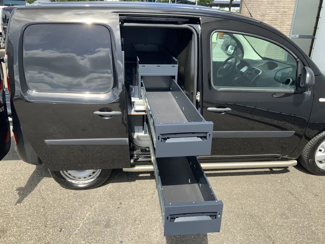 Renault Kangoo 1.5 dCi 90 Energy Comfort Plus .Sortimo Kasten Com - Furgão compacto: foto 5 Renault Kangoo 1.5 dCi 90 Energy Comfort Plus .Sortimo Kasten Com - Furgão compacto: foto 5