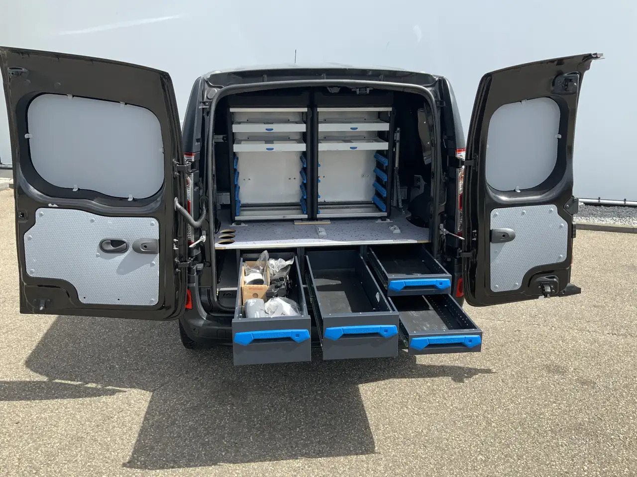 Renault Kangoo 1.5 dCi 90 Energy Comfort Plus .Sortimo Kasten Com - Furgão compacto: foto 3 Renault Kangoo 1.5 dCi 90 Energy Comfort Plus .Sortimo Kasten Com - Furgão compacto: foto 3