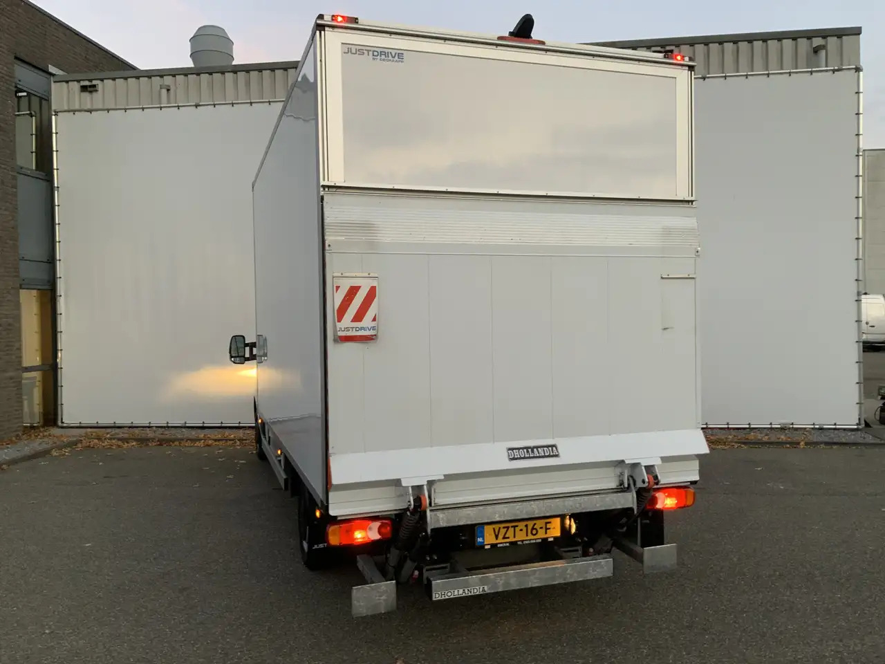 Renault Master T35 2.3 dCi 145 L3 Meubelbak&Klep Zijdeur Airco Cr - Carrinha de contentor: foto 2 Renault Master T35 2.3 dCi 145 L3 Meubelbak&Klep Zijdeur Airco Cr - Carrinha de contentor: foto 2