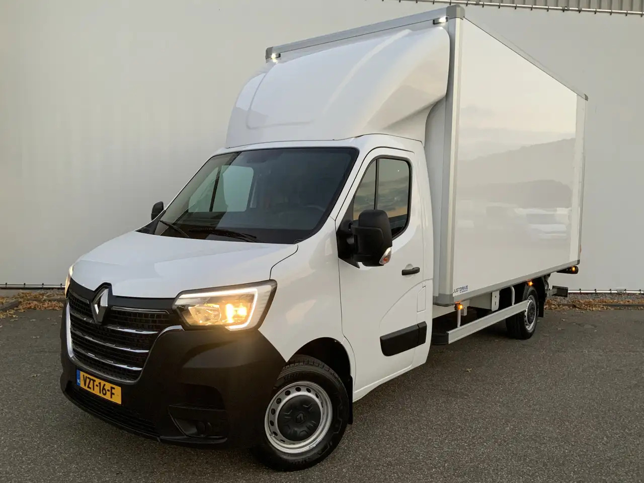 Renault Master T35 2.3 dCi 145 L3 Meubelbak&Klep Zijdeur Airco Cr - Carrinha de contentor: foto 1 Renault Master T35 2.3 dCi 145 L3 Meubelbak&Klep Zijdeur Airco Cr - Carrinha de contentor: foto 1