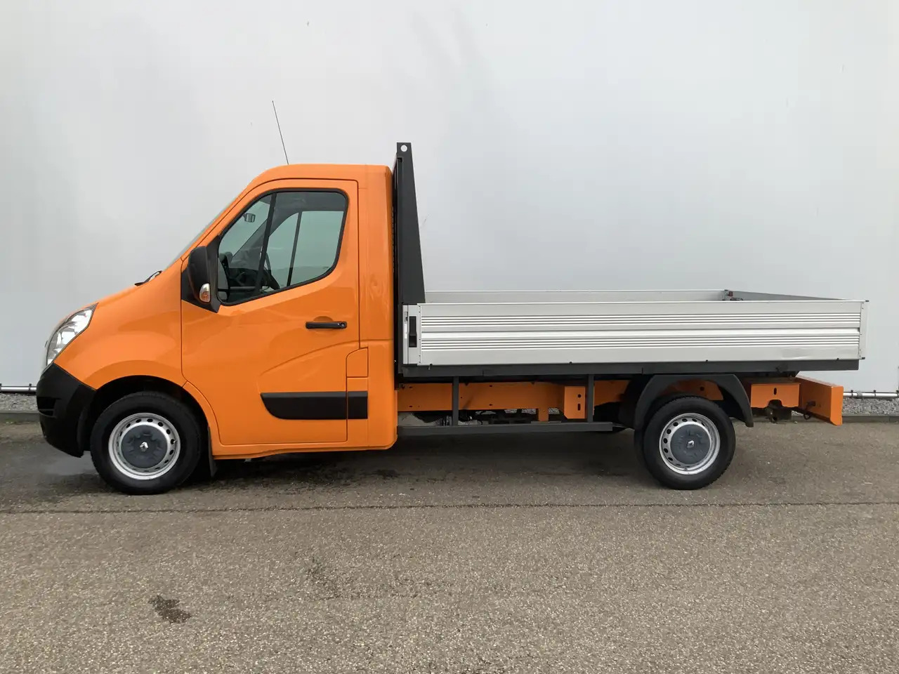 Renault Master T35 2.3 dCi L2 Pick Up Airco Cruise 3 Zits Trekhaa - Carrinha basculante: foto 3 Renault Master T35 2.3 dCi L2 Pick Up Airco Cruise 3 Zits Trekhaa - Carrinha basculante: foto 3