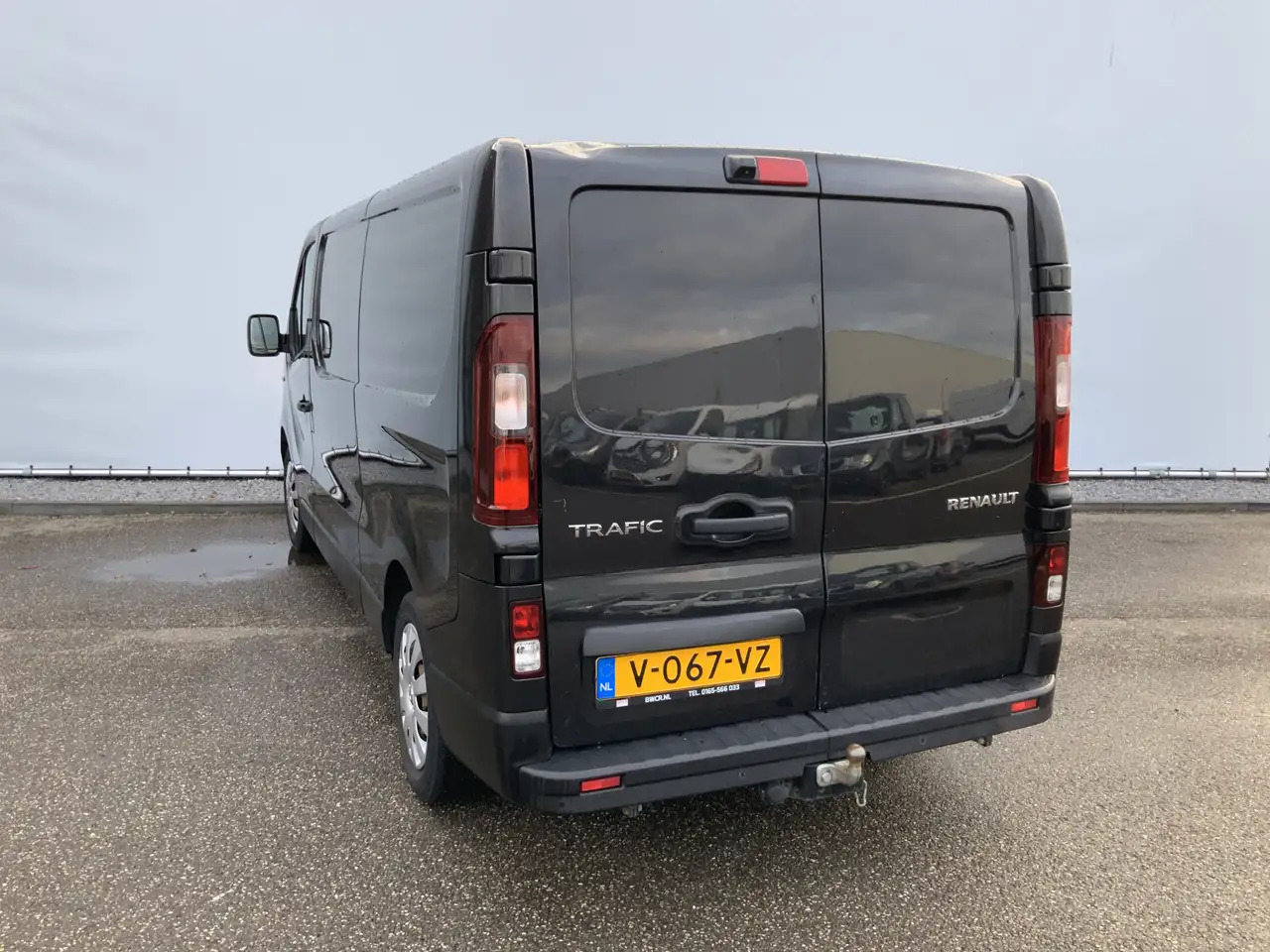 Renault Trafic 1.6 dCi T29 L2H1 Airco Cruise Trerkhaak 2000kg 3 Z - Furgão: foto 2 Renault Trafic 1.6 dCi T29 L2H1 Airco Cruise Trerkhaak 2000kg 3 Z - Furgão: foto 2