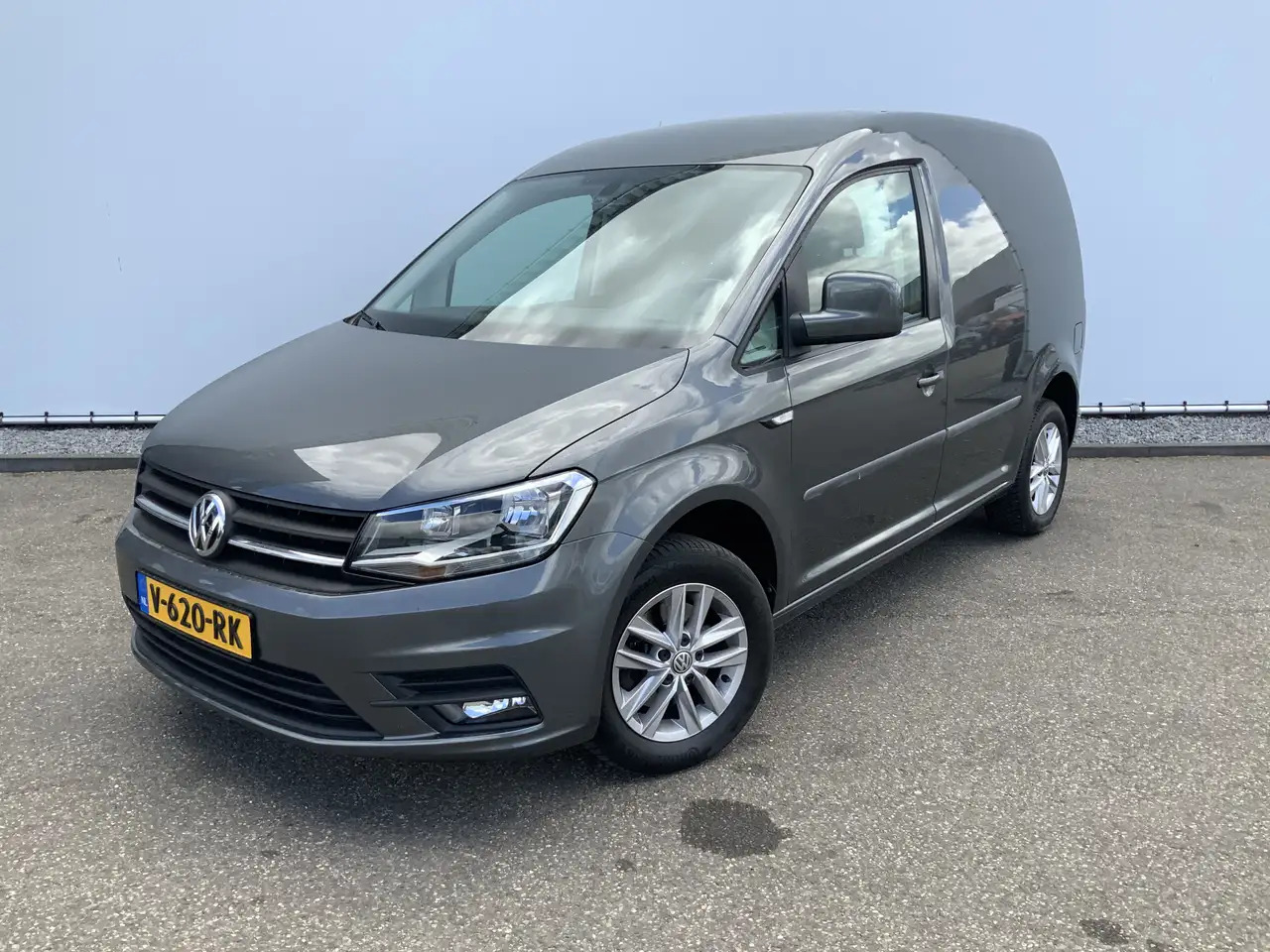 Volkswagen Caddy 2.0 TDI L1H1 BMT Highline Automaat Cruise Navi Alu - Furgão compacto: foto 1 Volkswagen Caddy 2.0 TDI L1H1 BMT Highline Automaat Cruise Navi Alu - Furgão compacto: foto 1
