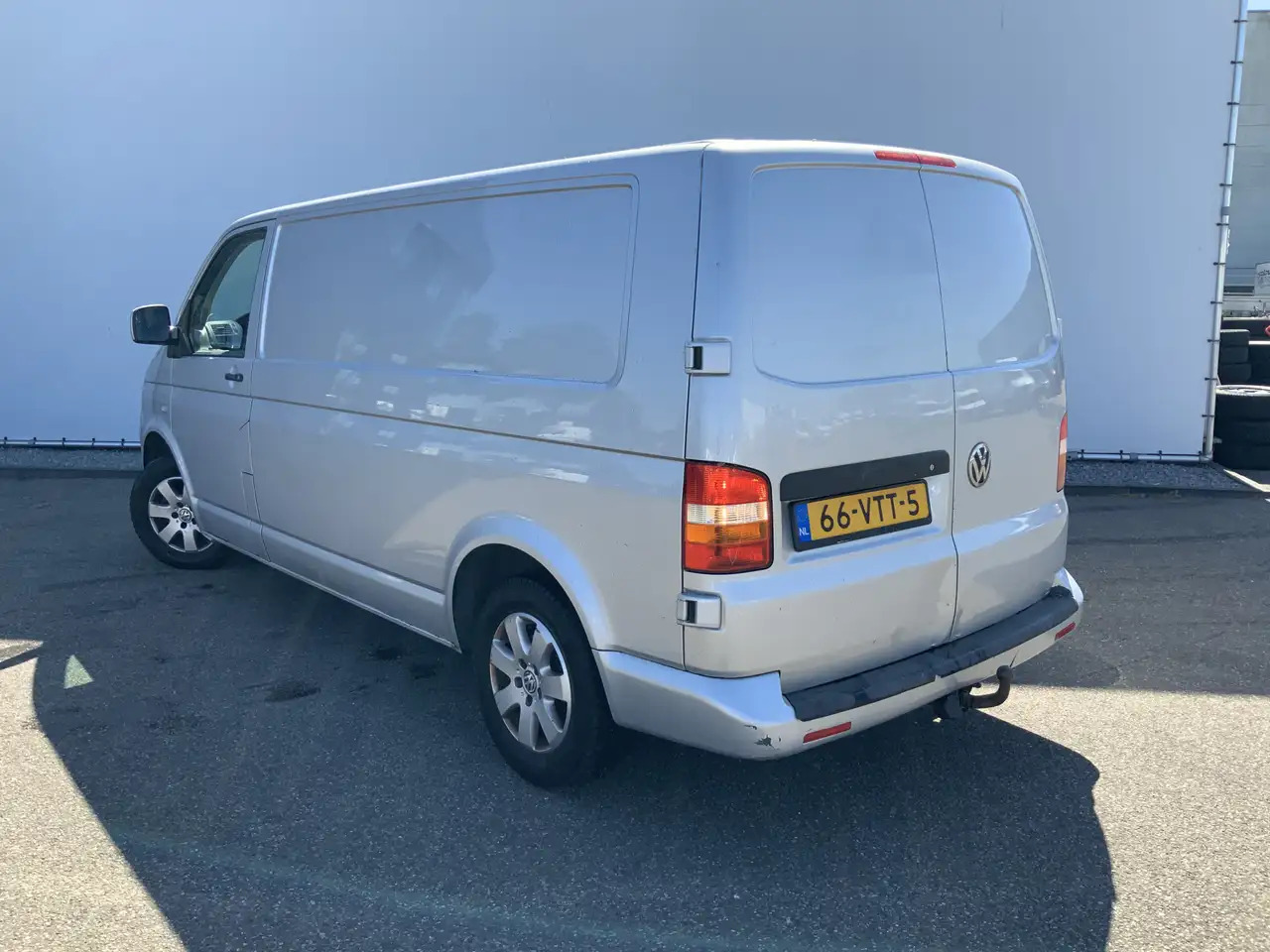 Volkswagen T5 Transporter 1.9 TDI 340 MHD (Versnellingsbak Defekt !!)Airco 3 - Furgão: foto 5 Volkswagen T5 Transporter 1.9 TDI 340 MHD (Versnellingsbak Defekt !!)Airco 3 - Furgão: foto 5