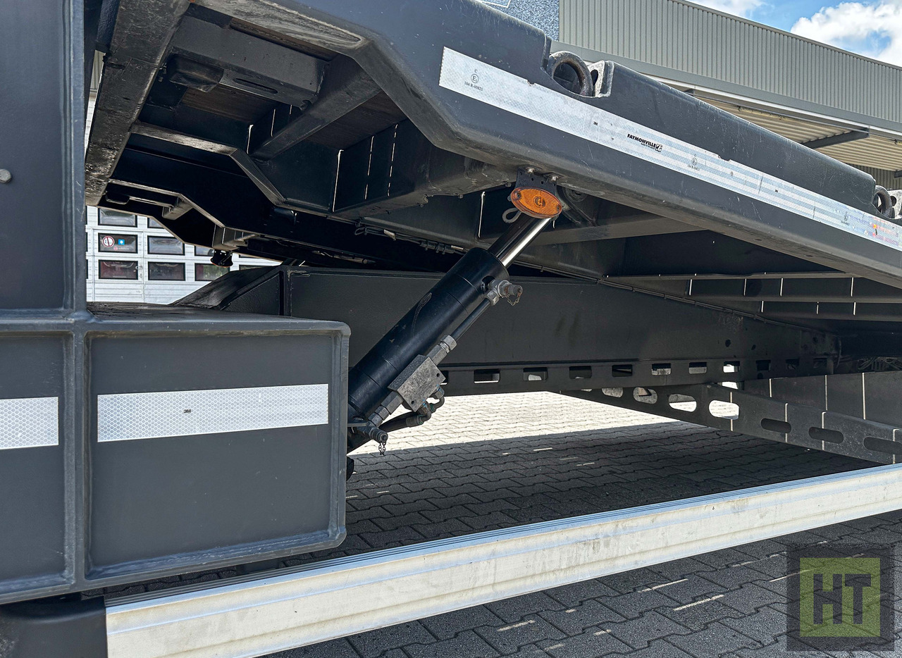 Faymonville 3-Achs-Semi mit hydr. Ladeboden und hydr. Rampen mit Holzbelag - Semi-reboque baixa: foto 3 Faymonville 3-Achs-Semi mit hydr. Ladeboden und hydr. Rampen mit Holzbelag - Semi-reboque baixa: foto 3