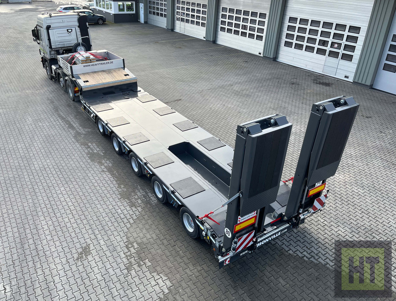 Faymonville 5-Achs-Tele-Semi mit Halbachsen "Twinaxle" und hydr. Rampen - Semi-reboque baixa: foto 2 Faymonville 5-Achs-Tele-Semi mit Halbachsen "Twinaxle" und hydr. Rampen - Semi-reboque baixa: foto 2