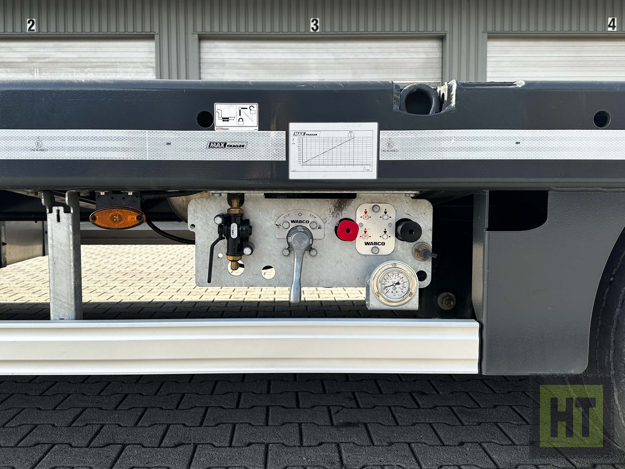 Faymonville MAX Trailer 2-Achs-Tele-Semi-Sattelauflieger-zwangsgelenkt - Semi-reboque baixa: foto 5 Faymonville MAX Trailer 2-Achs-Tele-Semi-Sattelauflieger-zwangsgelenkt - Semi-reboque baixa: foto 5