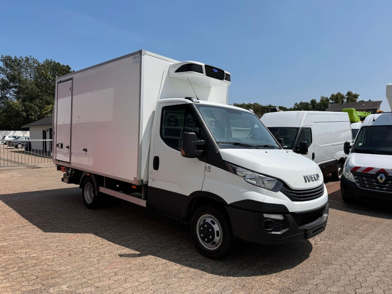 Iveco Daily 35C16 Tiefkühlkoffer Carrier Pulsor350 LWB - Carrinha frigorífica: foto 3 Iveco Daily 35C16 Tiefkühlkoffer Carrier Pulsor350 LWB - Carrinha frigorífica: foto 3