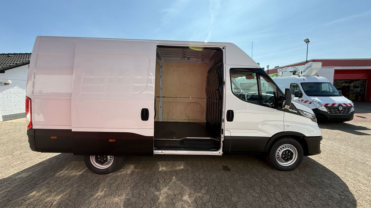 Iveco Daily 35S14 Transporter Kastenwagen L3H2 - Furgão: foto 4 Iveco Daily 35S14 Transporter Kastenwagen L3H2 - Furgão: foto 4