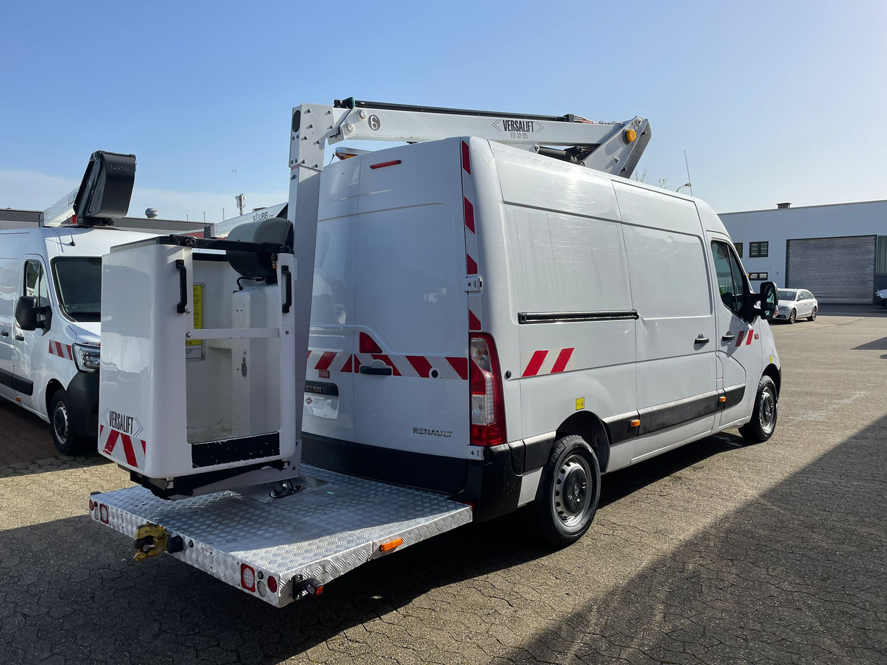 Renault Master Hubarbeitsbühne Time Versalift ETL-32-125 - Caminhão com plataforma aérea: foto 4 Renault Master Hubarbeitsbühne Time Versalift ETL-32-125 - Caminhão com plataforma aérea: foto 4