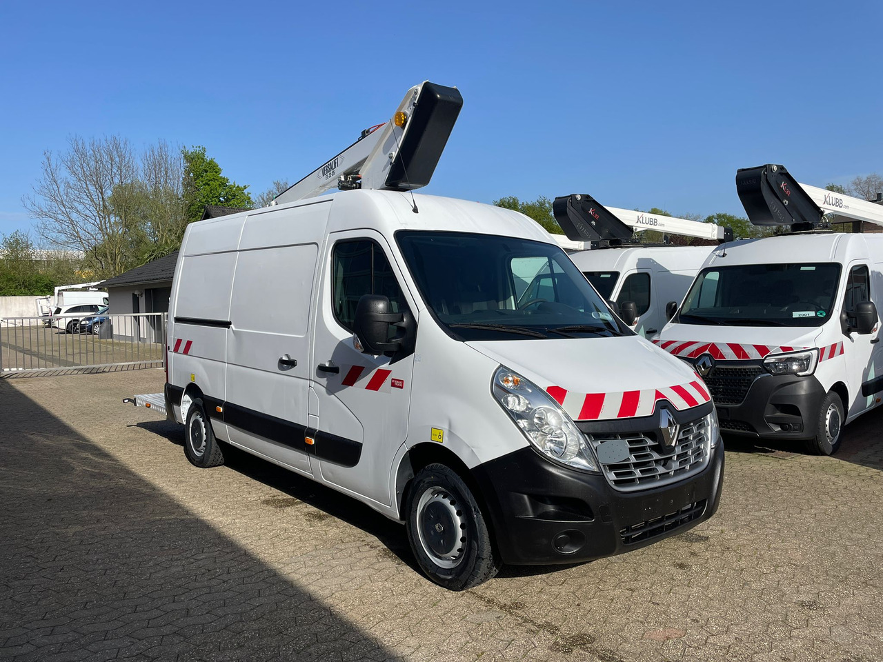 Renault Master Hubarbeitsbühne Time Versalift ETL-32-125 - Caminhão com plataforma aérea: foto 3 Renault Master Hubarbeitsbühne Time Versalift ETL-32-125 - Caminhão com plataforma aérea: foto 3