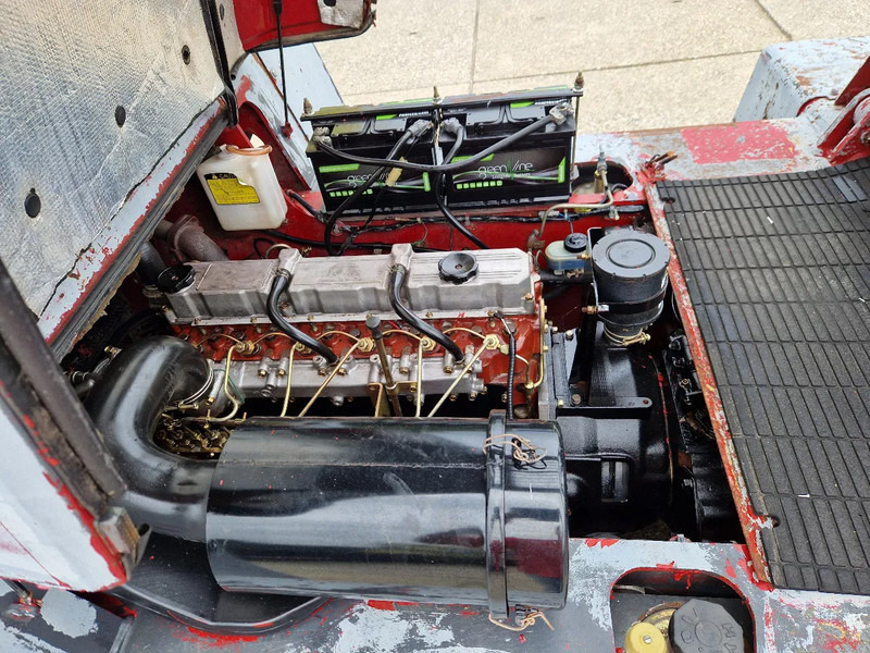 Caterpillar DP60 met geïntegreerde sideshift - Empilhador a diesel: foto 5 Caterpillar DP60 met geïntegreerde sideshift - Empilhador a diesel: foto 5