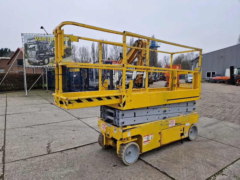 Genie GS2032 elektrisch werkhoogte 8m. met keuring - Plataforma de Tijera/ Plataforma de tesoura: foto 1 Genie GS2032 elektrisch werkhoogte 8m. met keuring - Plataforma de Tijera/ Plataforma de tesoura: foto 1