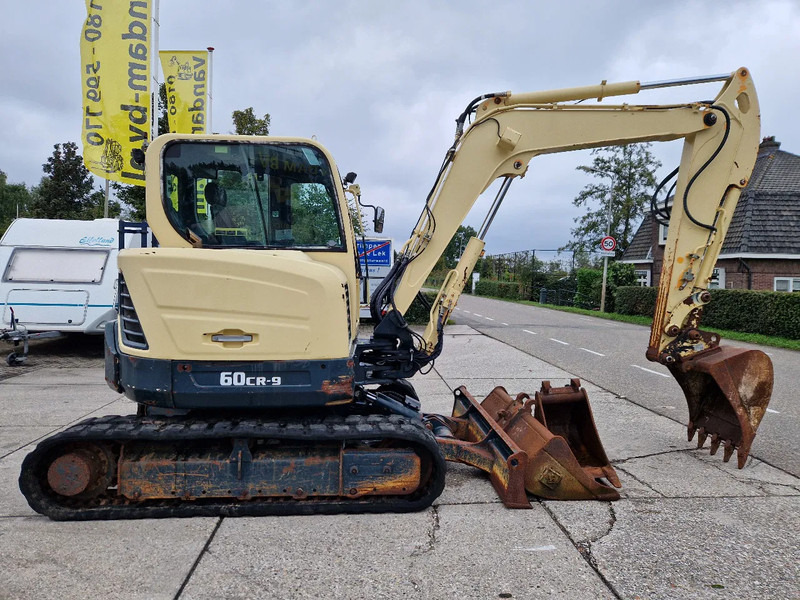 Hyundai Robex CR60-9 met airco - Mini escavadeira: foto 2 Hyundai Robex CR60-9 met airco - Mini escavadeira: foto 2