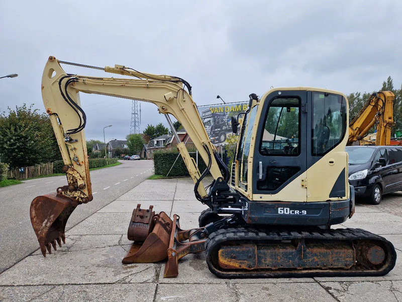 Hyundai Robex CR60-9 met airco - Mini escavadeira: foto 1 Hyundai Robex CR60-9 met airco - Mini escavadeira: foto 1